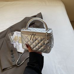 High-end Fashion Box Bag Handbag 2025 New Quilted Texture Small Square Bag Single Shoulder Women'Bag Trendy