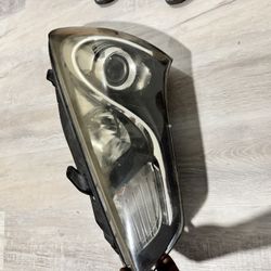 Headlight 