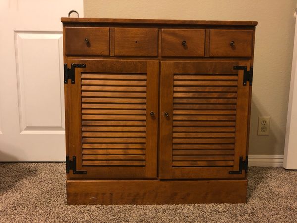Vintage Ethan Allen Baumritter Cabinet for Sale in Las Vegas, NV - OfferUp