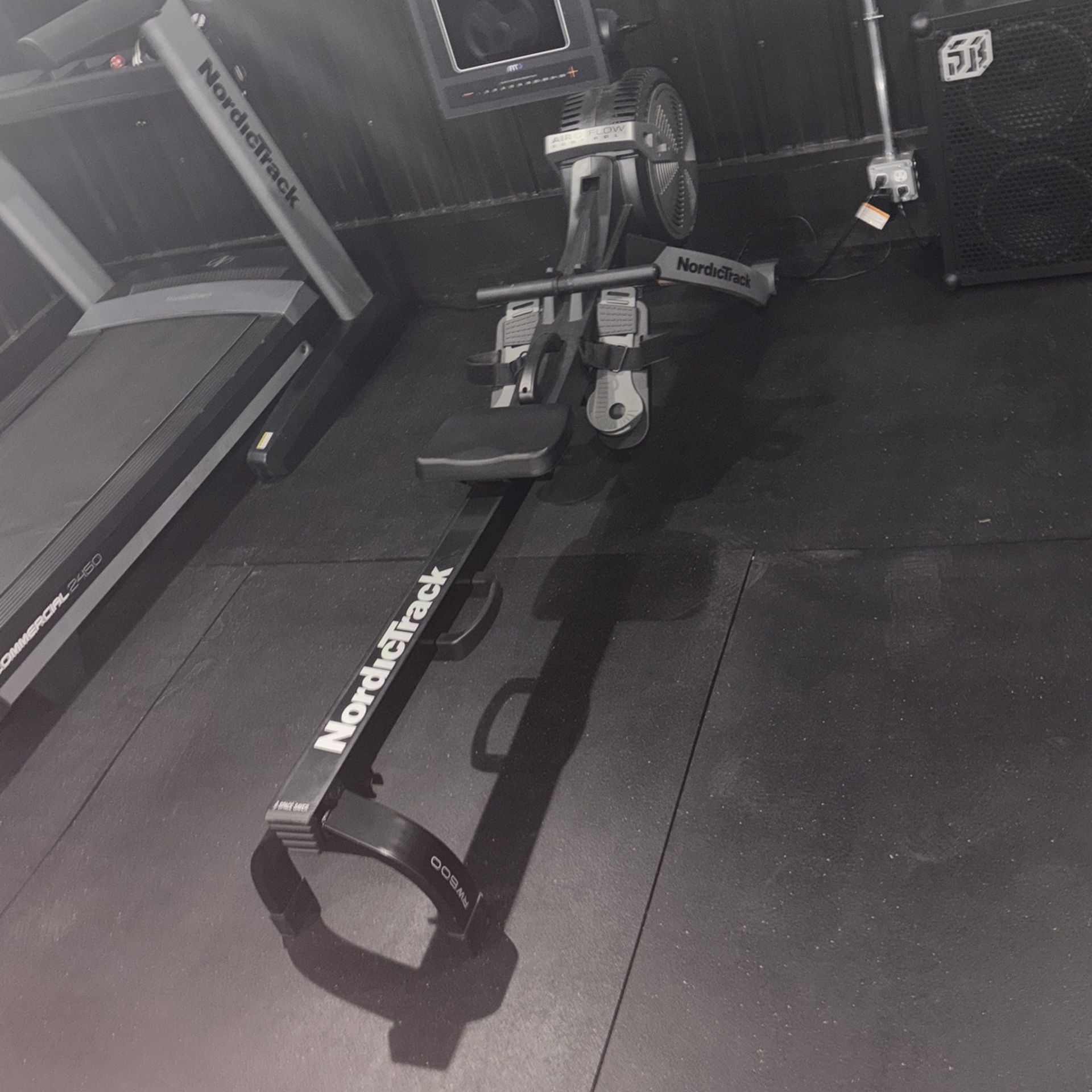 Nordictrack Rowing Machine RW600