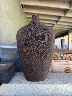 Modern Textured Carved Faux Wood Ceramic Vase