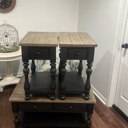 Riverside Barrington Coffee Table And 2 Chair side 