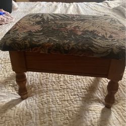 Mesita  Para Guardar Cosas  $20.00