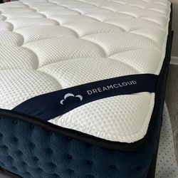 Dreamcloud King Mattress