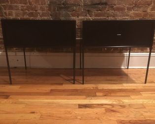 Pair of 2 MCM Vintage Paul McCobb Nightstands