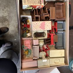 Doll house Furniture 