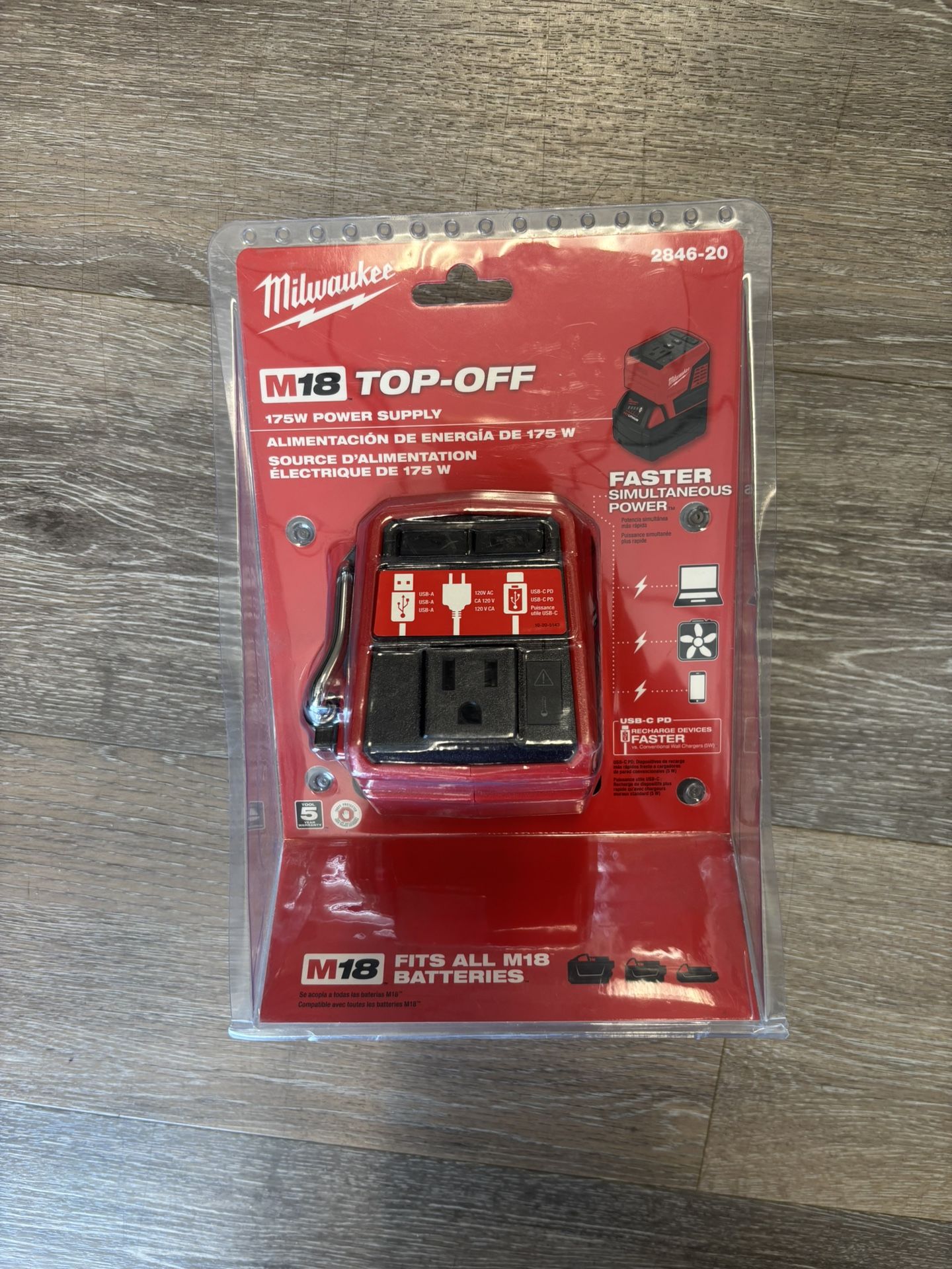 Milwaukee Top-Off Compact Inverter 