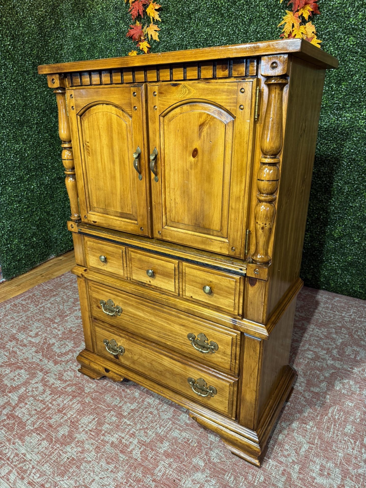 Broyhill Chest Of Drawers - Free Delivery