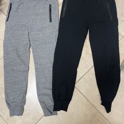 Boys medium Tilly’s Jogger Pants