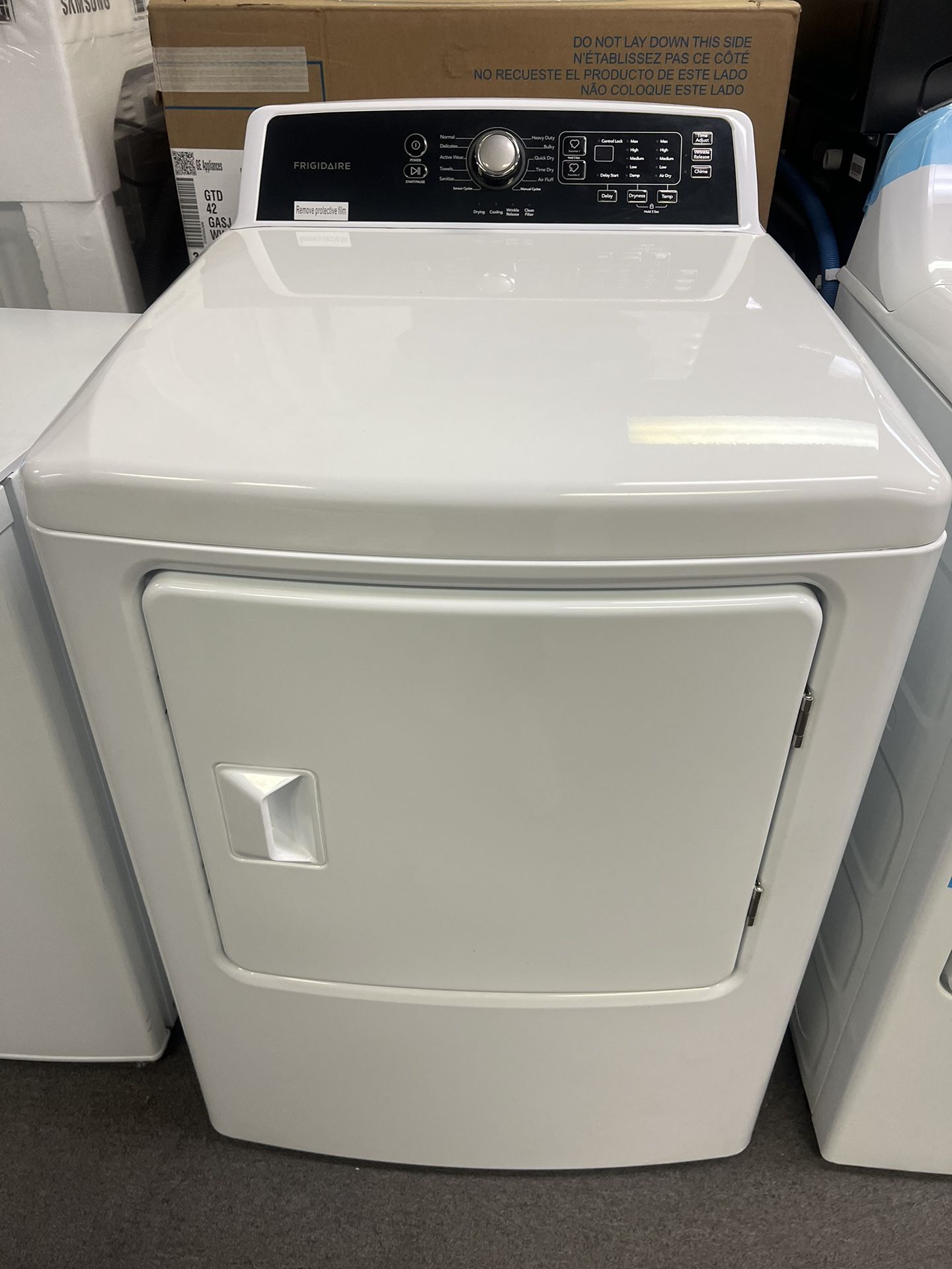 Frigidaire White Gas Dryer