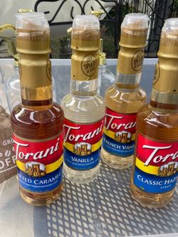 Torani Flavored Syrup Bottles Set of 4 and two dispensers