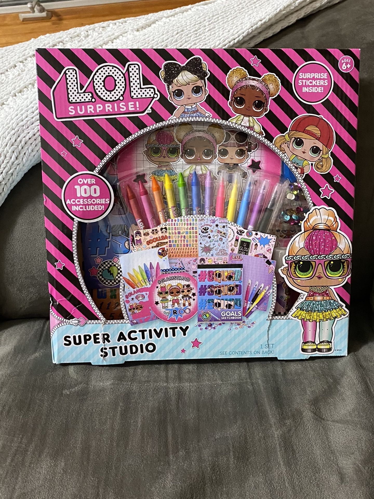 BRAND NEW LOL SURPRISE SUPER ACTIVITY STUDIO