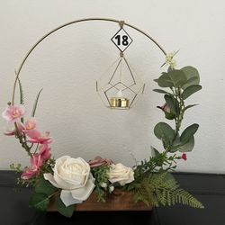 Center Piece And Bouquet 