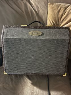 Luna Guitar Acoustic Amp
