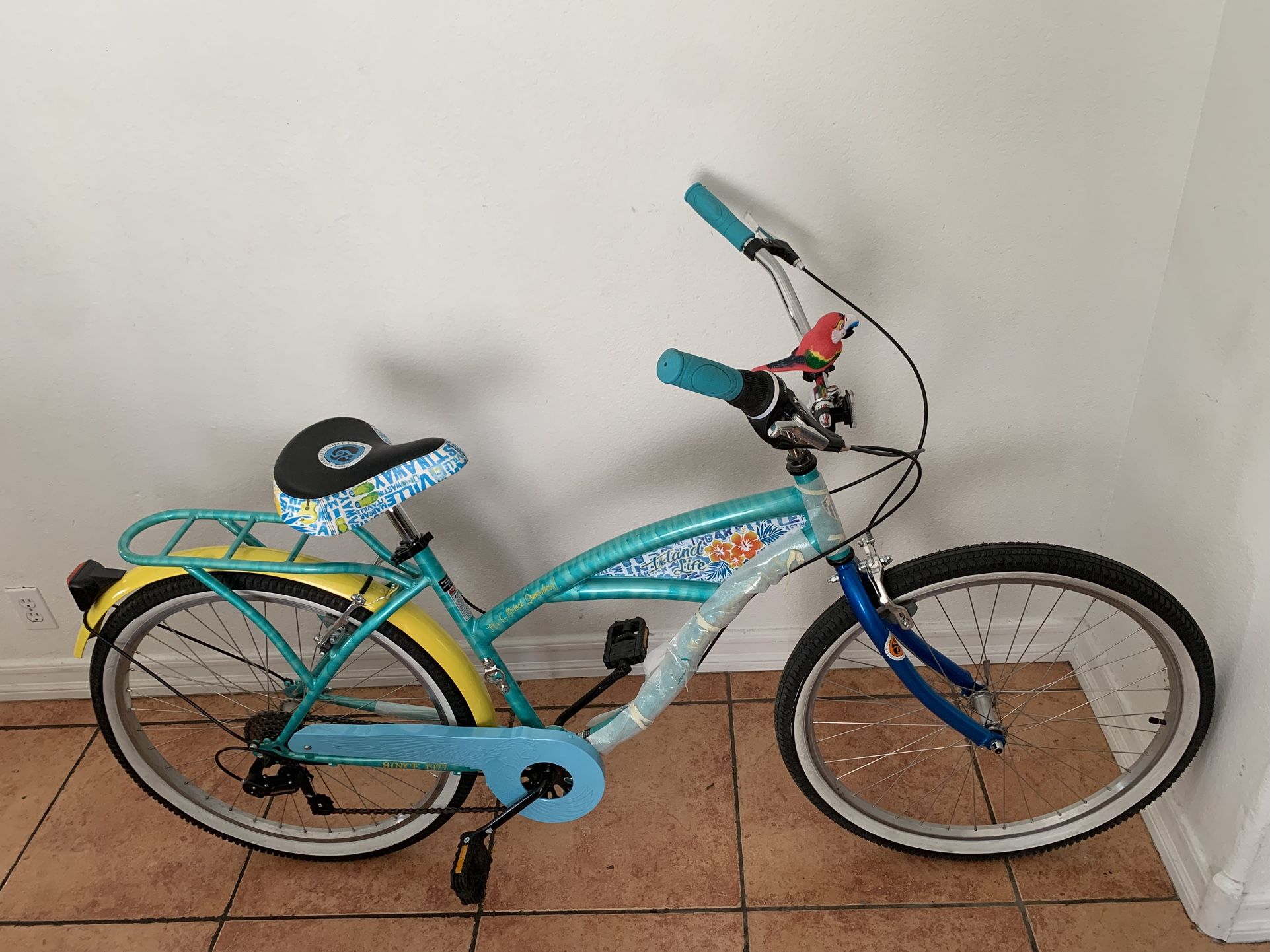 BCA Beach Cruiser Bike Bicycle 26inch Rims Everything works 7 Speed