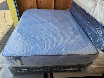 BRAND NEW! Queen Sealy Posturepedic Plus Mattress - Delivery Available 