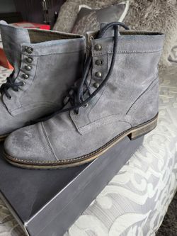 Men Kenneth Cole grey suede leather boots