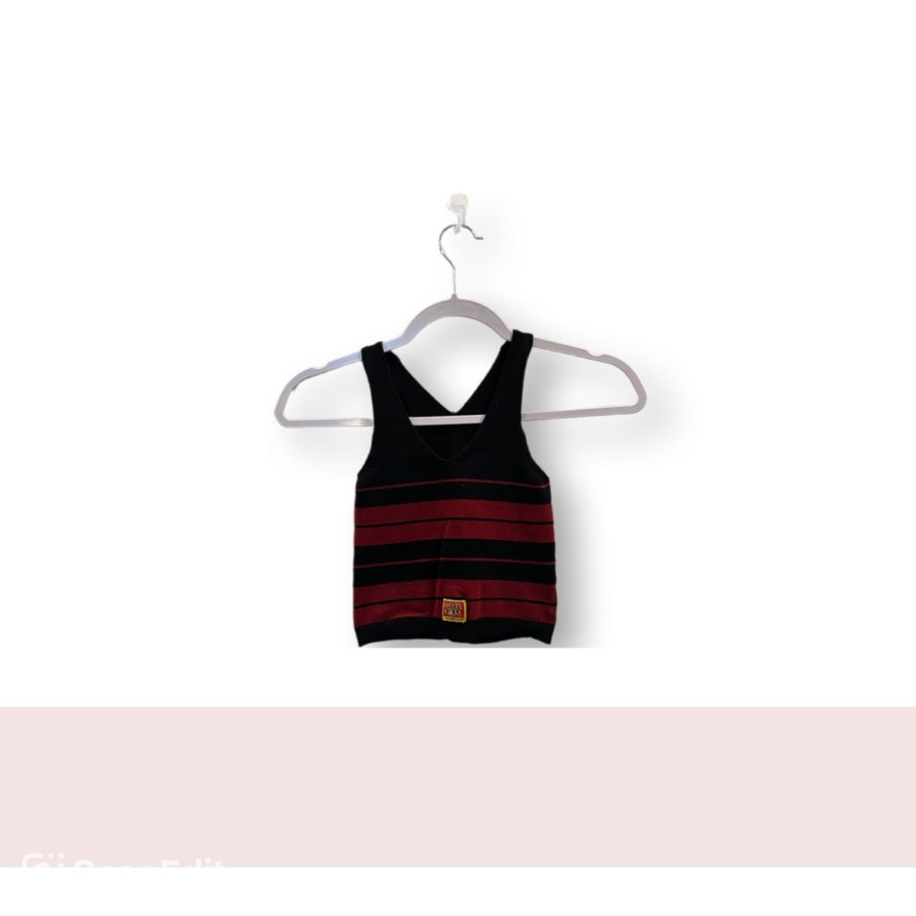 FB County Charlie Cropped Street wear