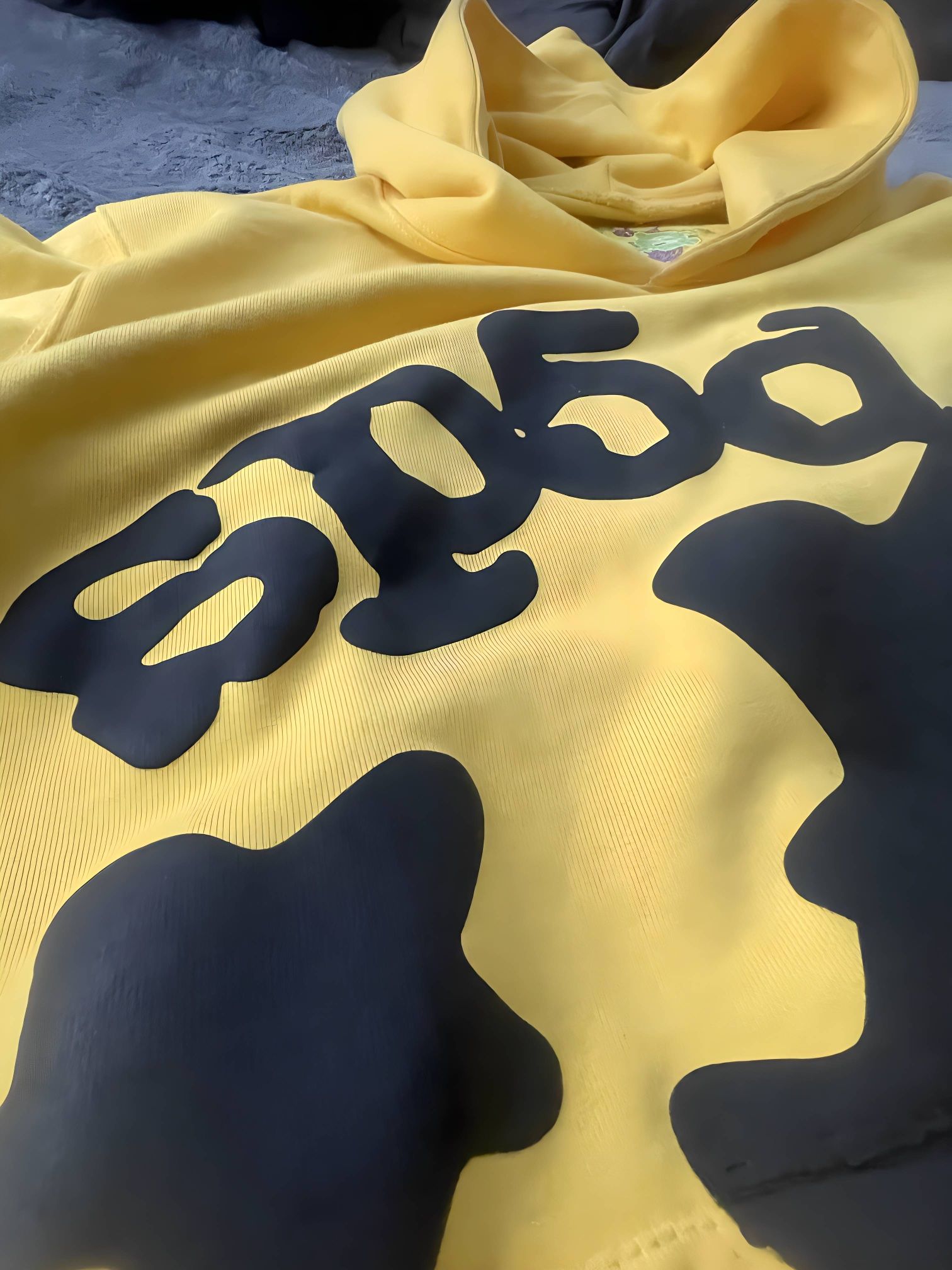π₯ SP5DER Hoodie (Yellow, Size M) β Retails $250 β Only $120!