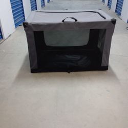 Dog Crate / With Zipper Doors 