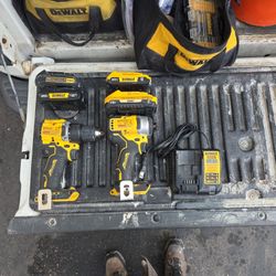Dewalt Combo 20v Driver And Impact Drills With 2 Standard Batteries And 1 2ah Battery And 1 3ah Battery With Charger