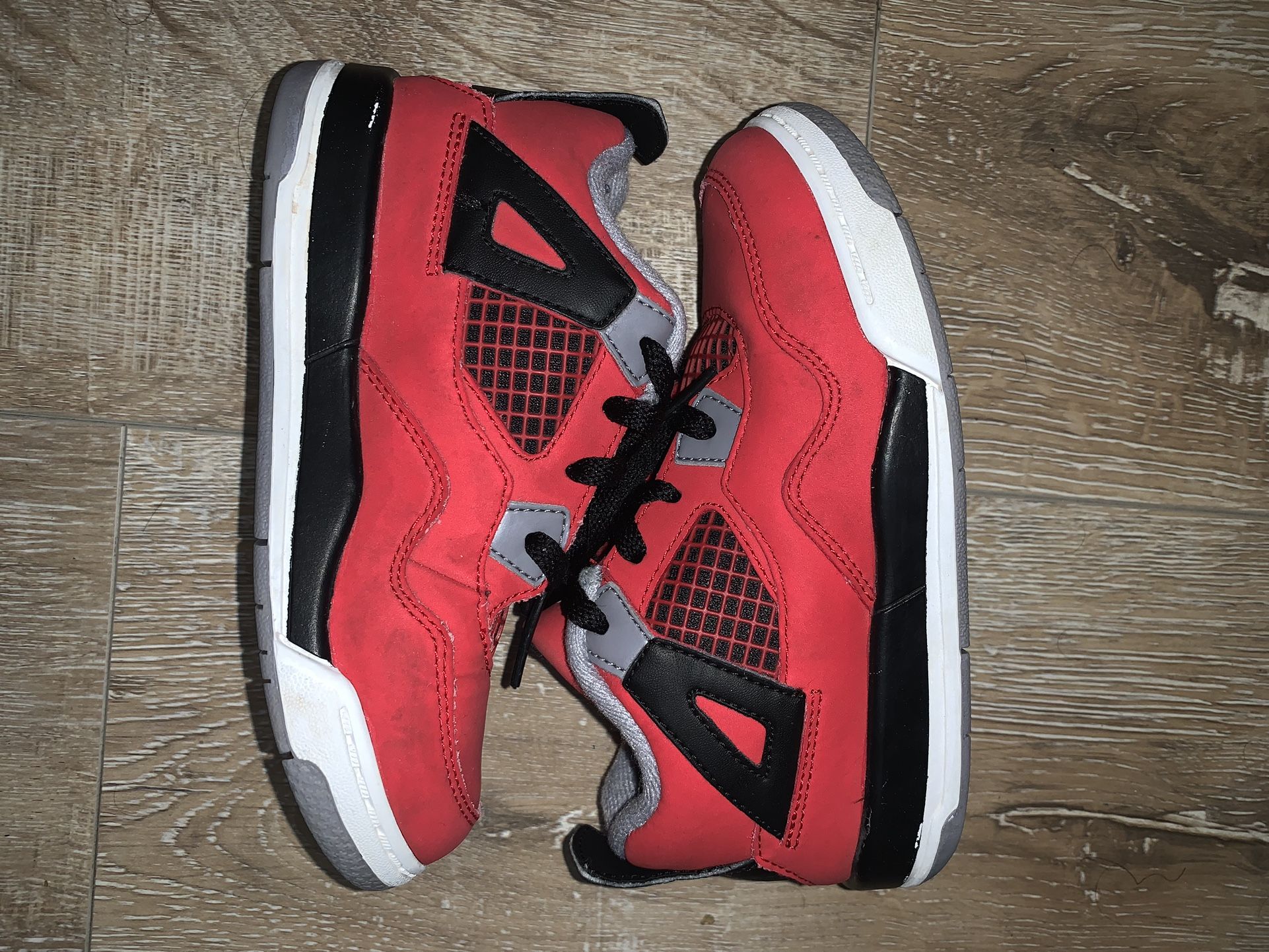 Jordan 4 Toro Bravo Size 10c