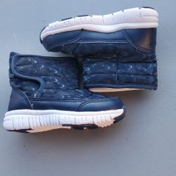 Snow Boots Sz9 Kids
