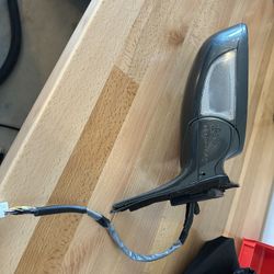 Lexus LA 430 Powere Mirror