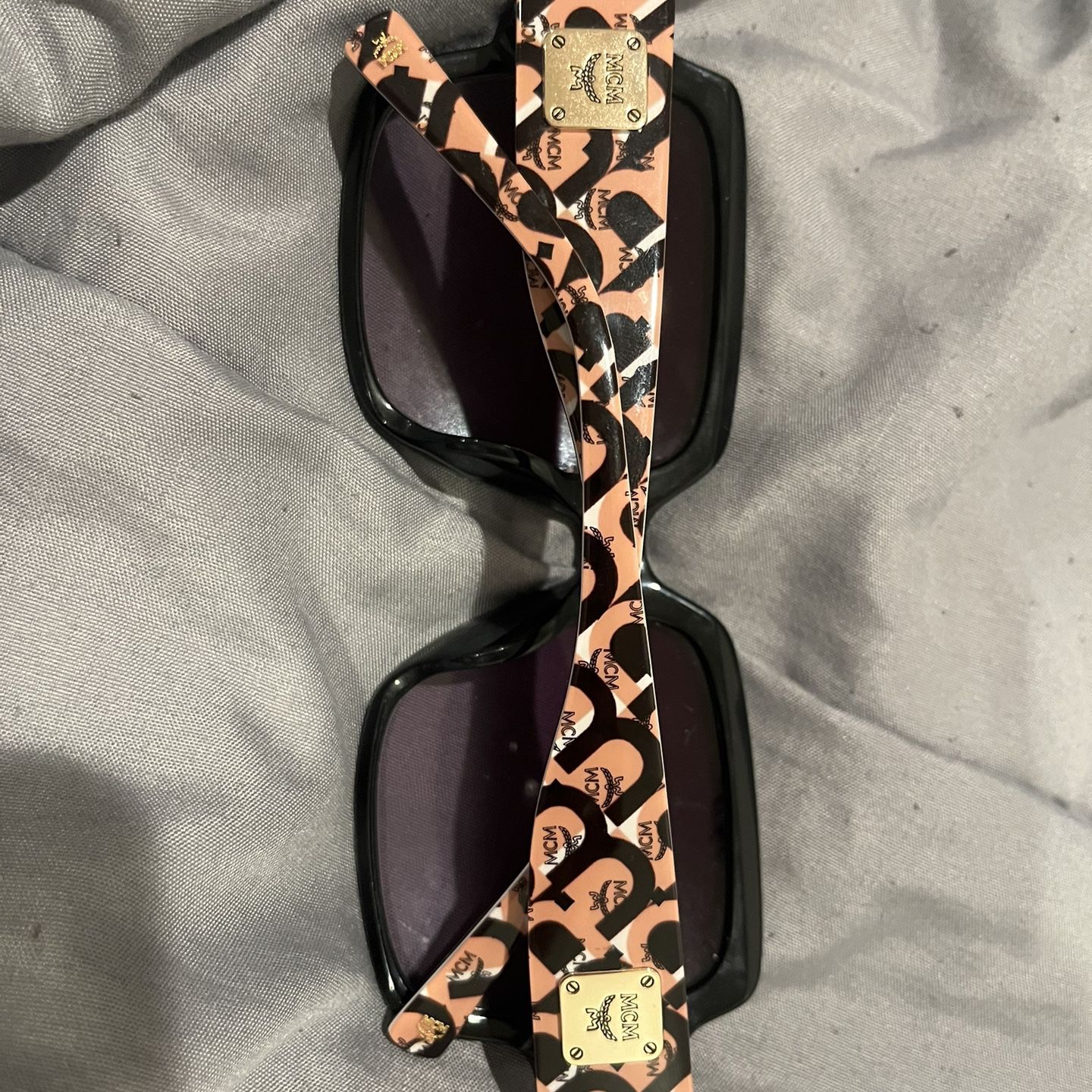 Guaranteed Authentic MCM Geometric Sunglasses for Sale in Los Angeles, CA -  OfferUp
