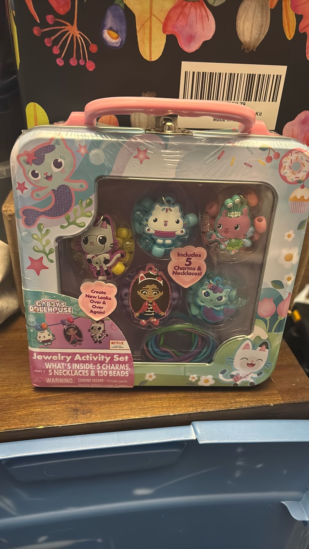 gabby Dollhouse Necklace And Charm Jewelry Kit