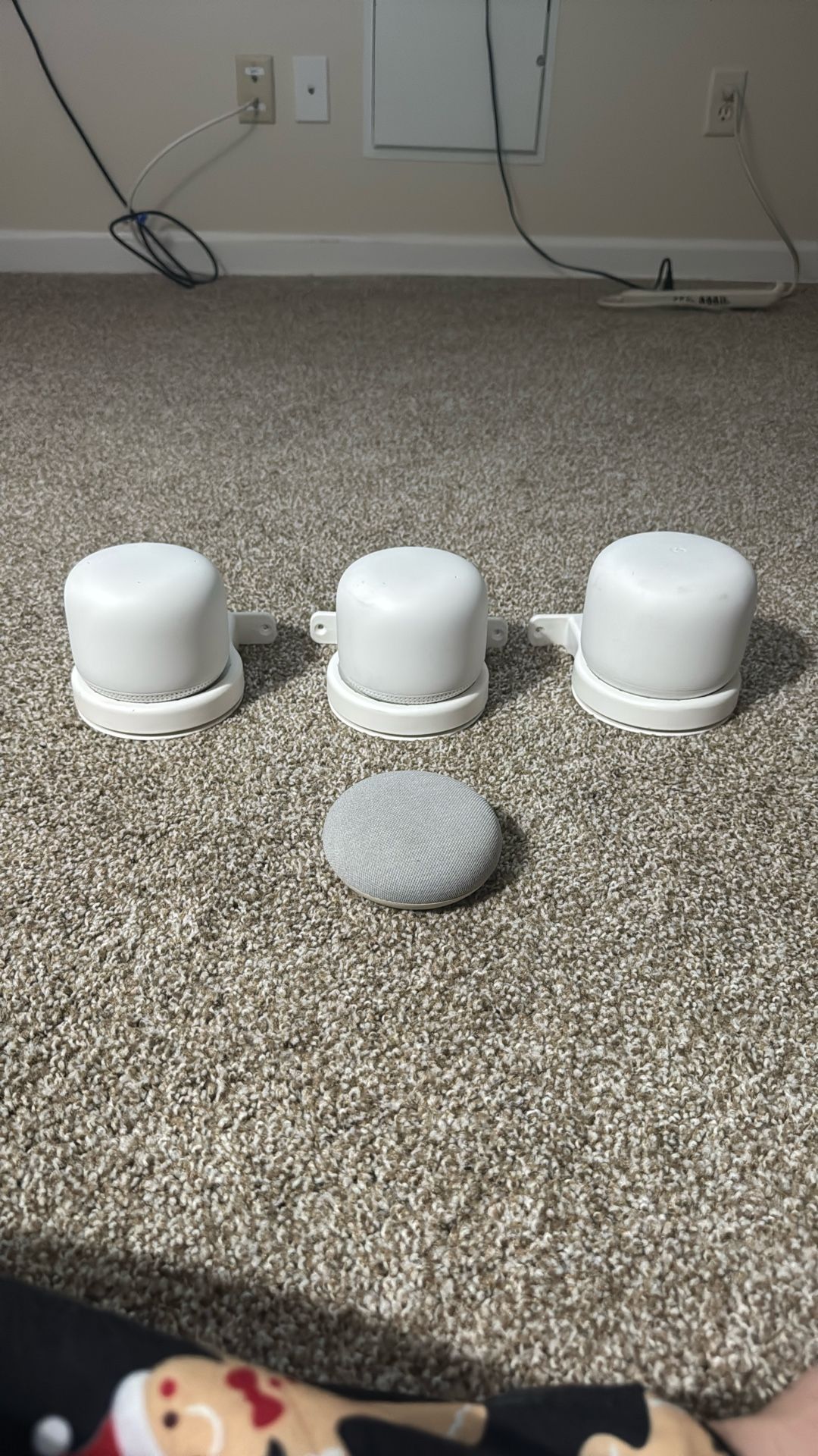 Google Nest WiFi and Google Home Mini