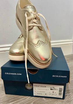 Cole Haan Grand City Platform Oxford. Size 8
