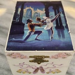 Vintage Nutcracker Ballerina Jewelry box
