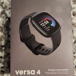 Fitbit Versa 4 (BRAND NEW) 