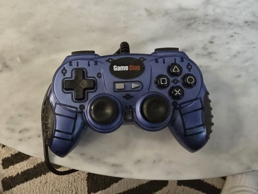 GameStop Mad Catz PlayStation 2 Blue Wired Controller