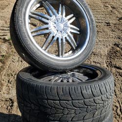 22" F5 FROM A TAHOE. BOTH SI ZES OF 6 LUG