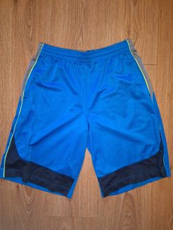 New Balance Athletic Shorts Boys Youth Large 14-16 Blue