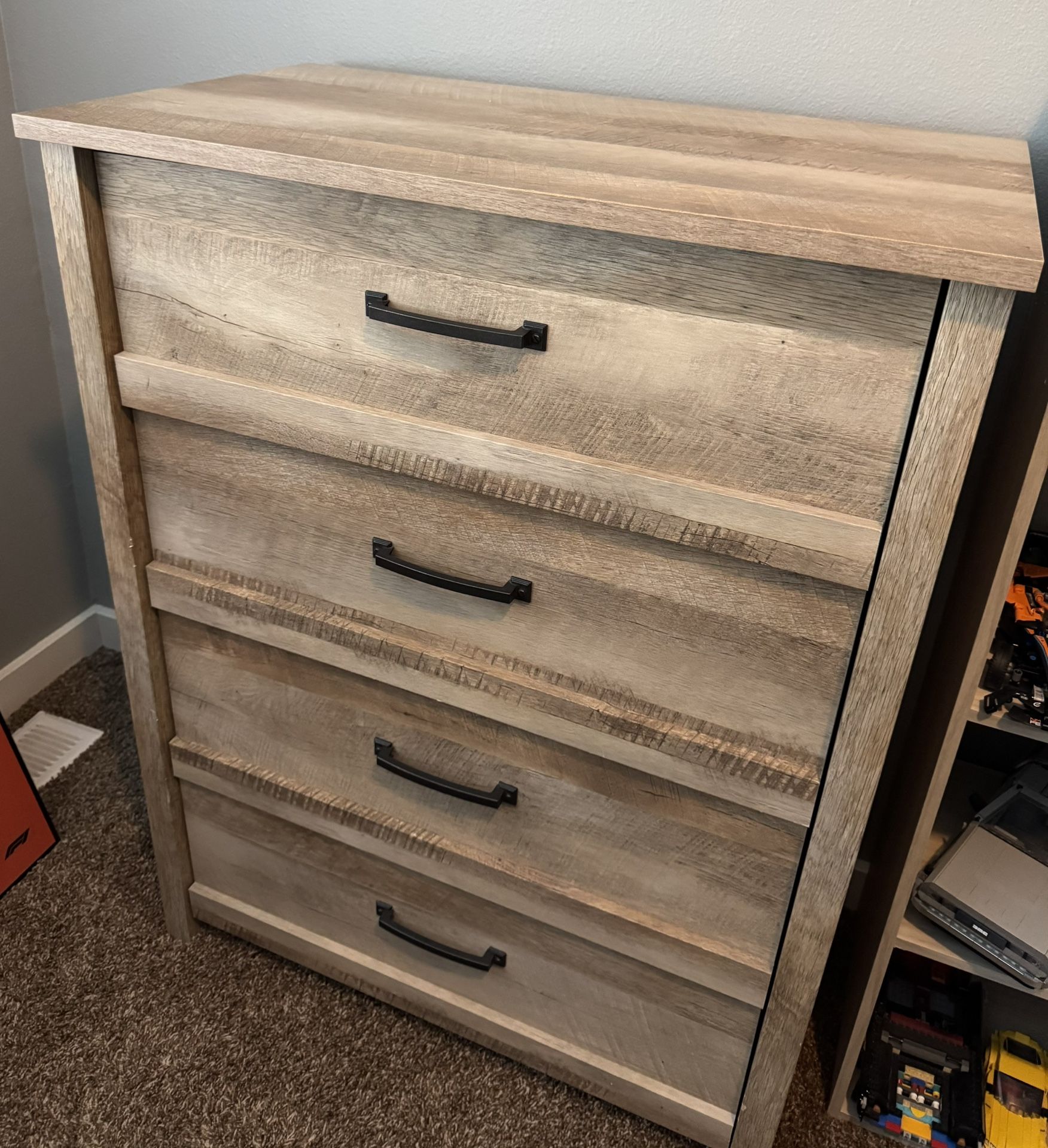 4 Drawer Dresser