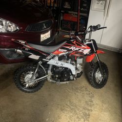 70 cc dirt bike