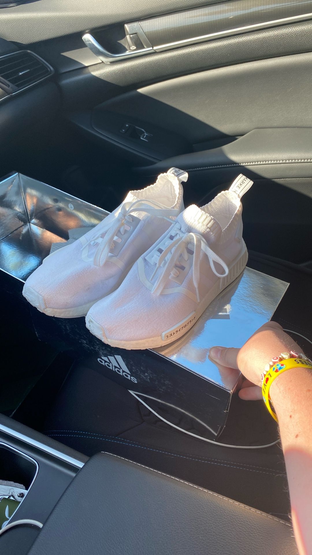 Adidas NMD SIZE 9 Men’s