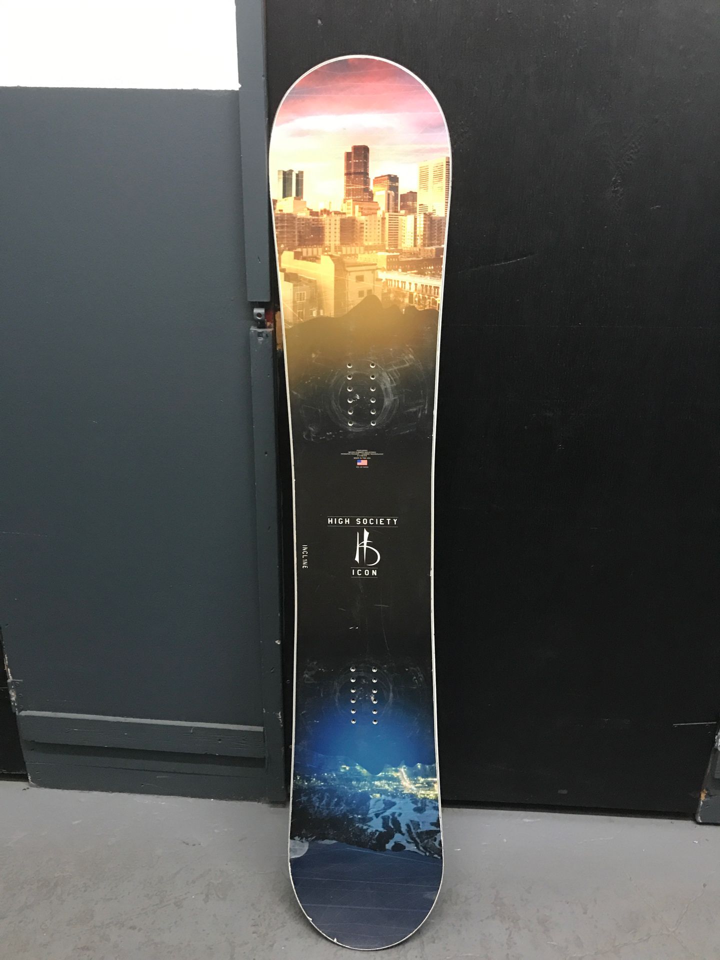 High Society 158 Icon Snowboard