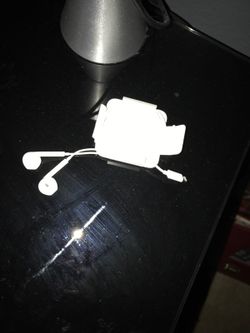 brand new iphone 7 Headphones
