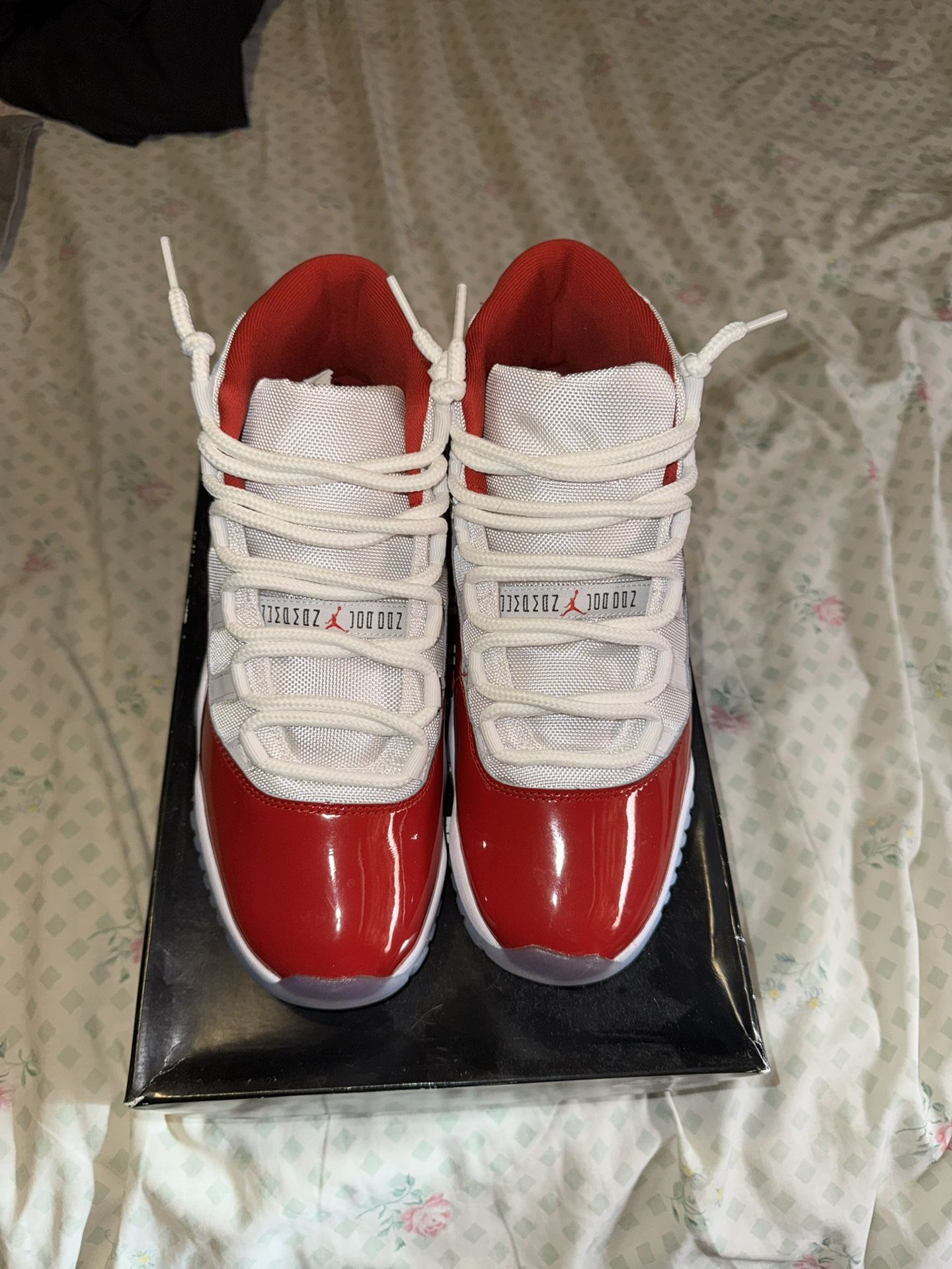 Jordan Retro 11 “Cherry” Size 9