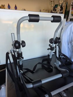 Portabicicletas Thule para auto / Thule Trunk Bike Rack