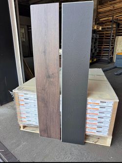 Lifeproof Lipian Hill Hickory 22 mil Click Lock Waterproof Luxury Vinyl Plank (20.1 sq ft)