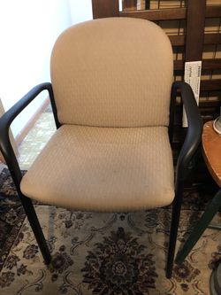Beige office chairs (3 total)