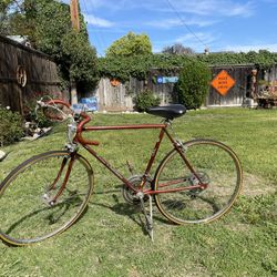 Vintage Schwinn Road Bike 