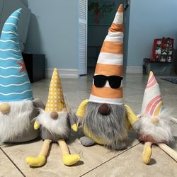 Gnomes 