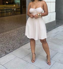 Fashion nova cream color dress