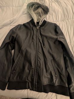Forever 21 Men's Leather Jacket Size - L